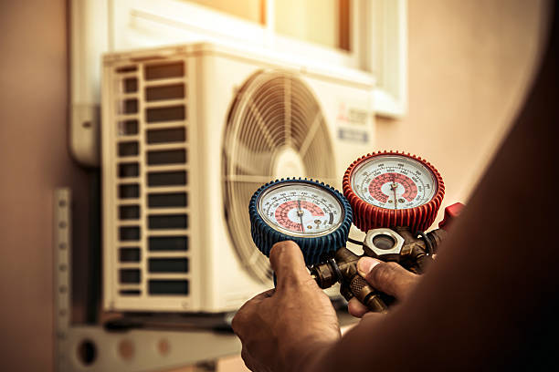 Professional Hvac technician working in Madison Heights, VA
